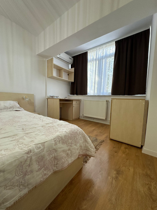 APARTAMENT 2 CAMERE DE INCHIRIAT ZONA CENTRALA