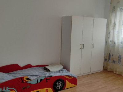 De închiriat apartament cu 3 camere - Valea Aurie - PET FRIENDLY!