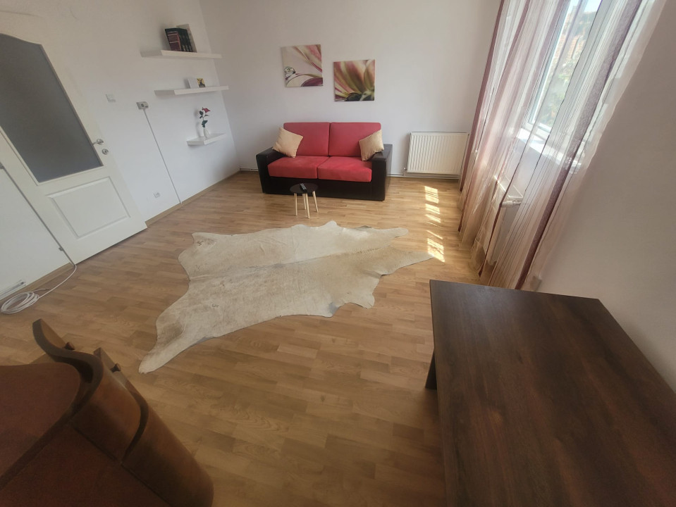 Apartament mobilat ,Bld.Stefan cel Mare si Sfant