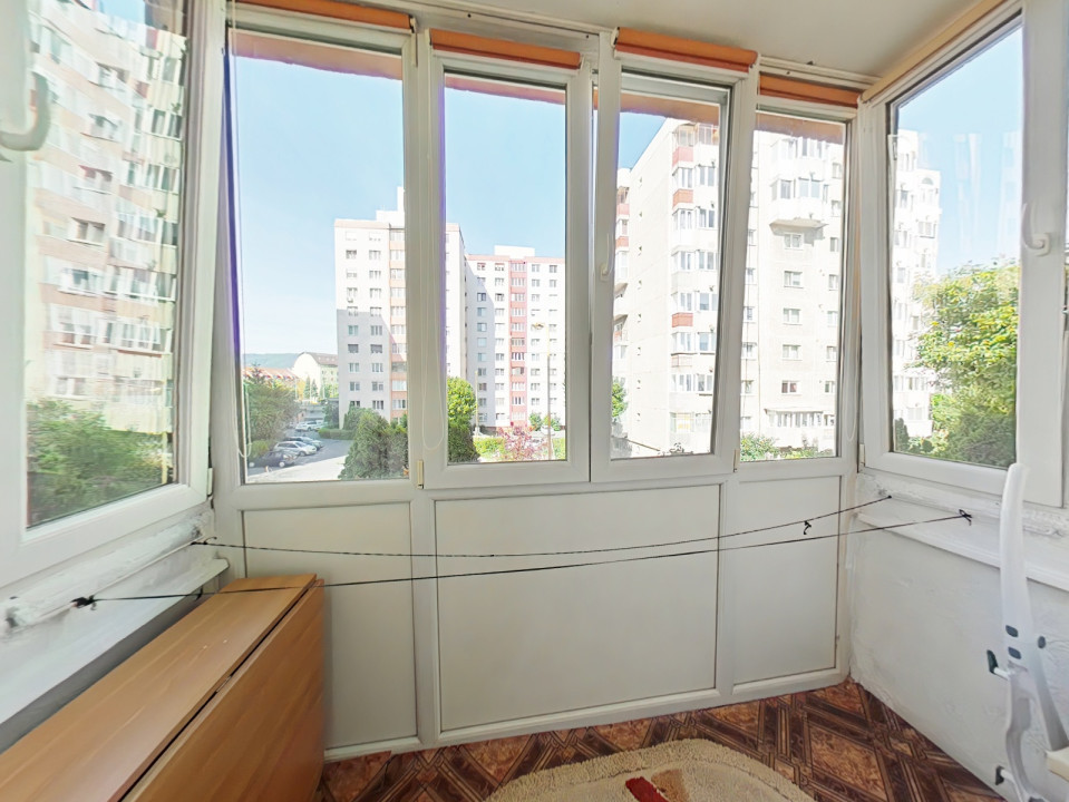 Închiriere apartament cu 2 camere, mobilat si utilat, strada Parcul Mic