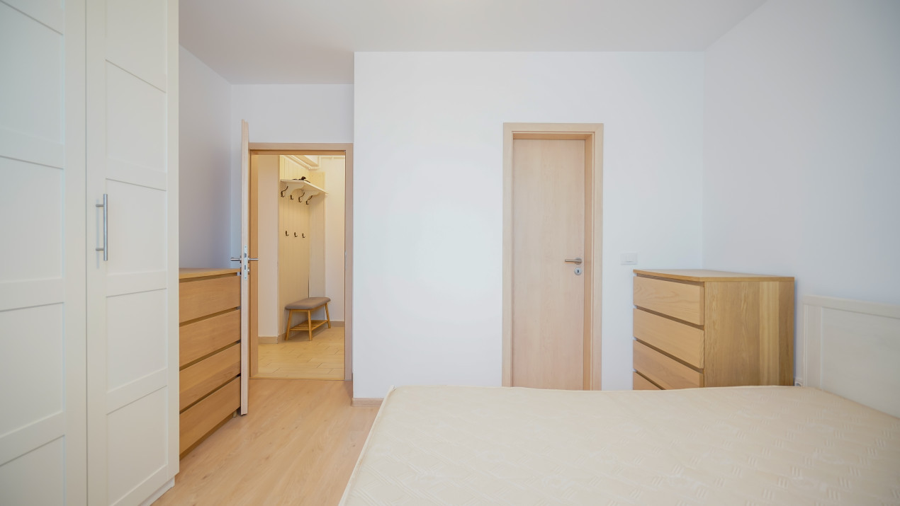 REZERVAT - Apartament cu 3 camere, mobilat si utilat, strada Nicolae Labis 