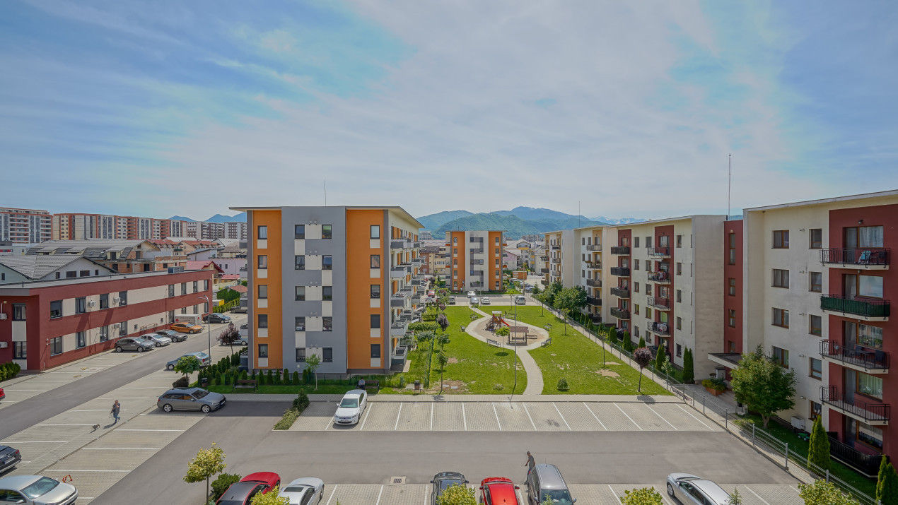 REZERVAT - Apartament cu 3 camere, mobilat si utilat, strada Nicolae Labis 