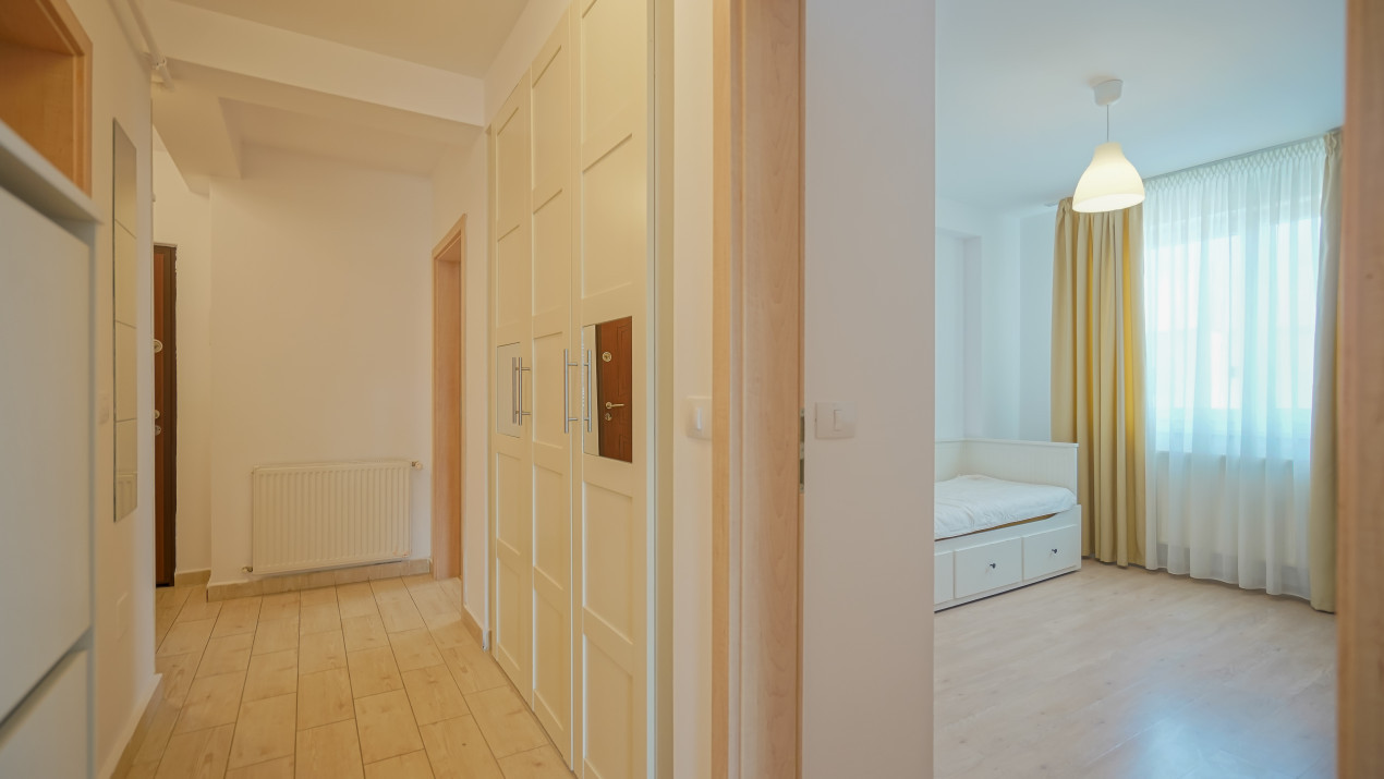 REZERVAT - Apartament cu 3 camere, mobilat si utilat, strada Nicolae Labis 