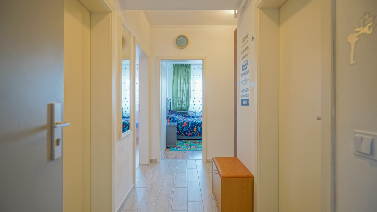 Apartament cu 3 camere, mobilat - Maurer Residence