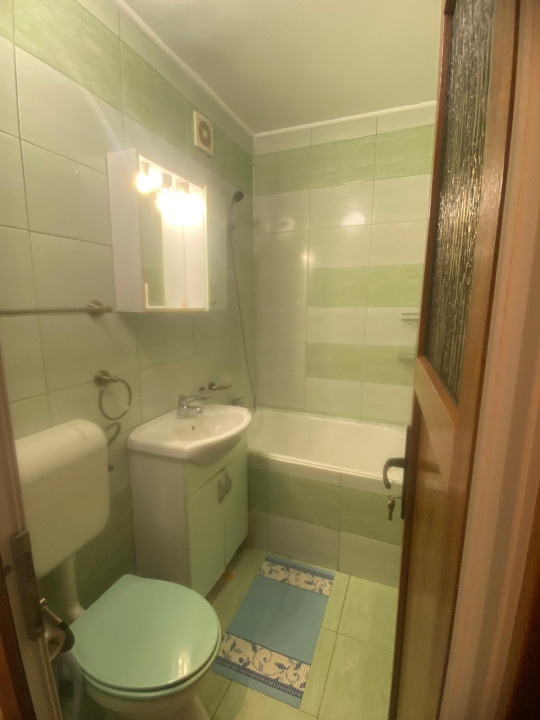 Apartament 2 camere de închiriat - Strada Șteflești 