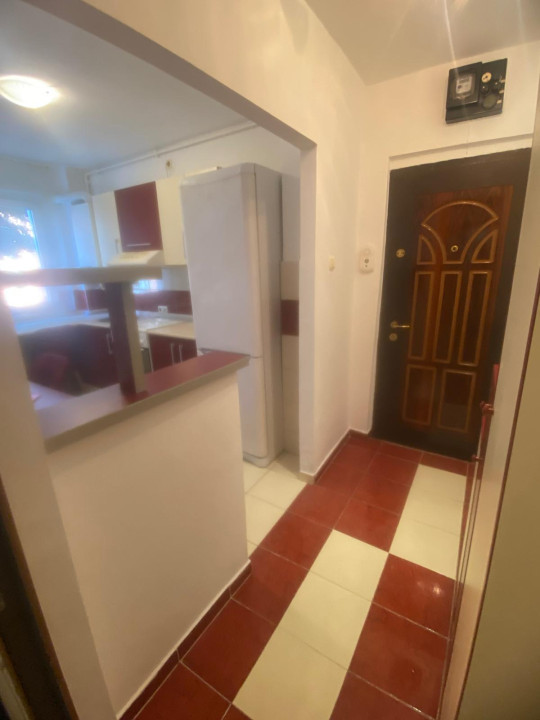 Apartament 2 camere de închiriat - Strada Șteflești 