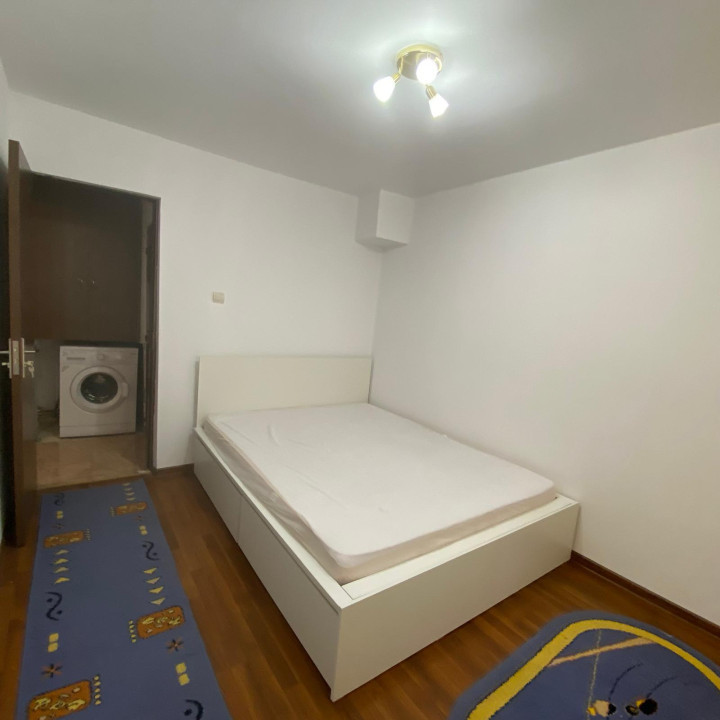 Apartament cu 2 camere, decomandat