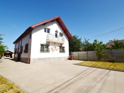 Casa deosebita 9 camere, atelier, teren generos 1000 mp, cartier Bariera Valcii 