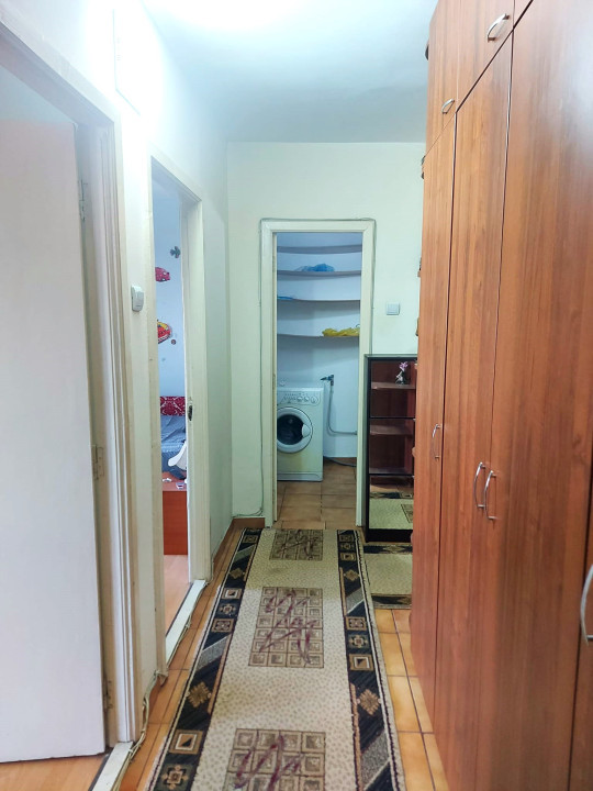 Apartament 3 camere - De inchiriat