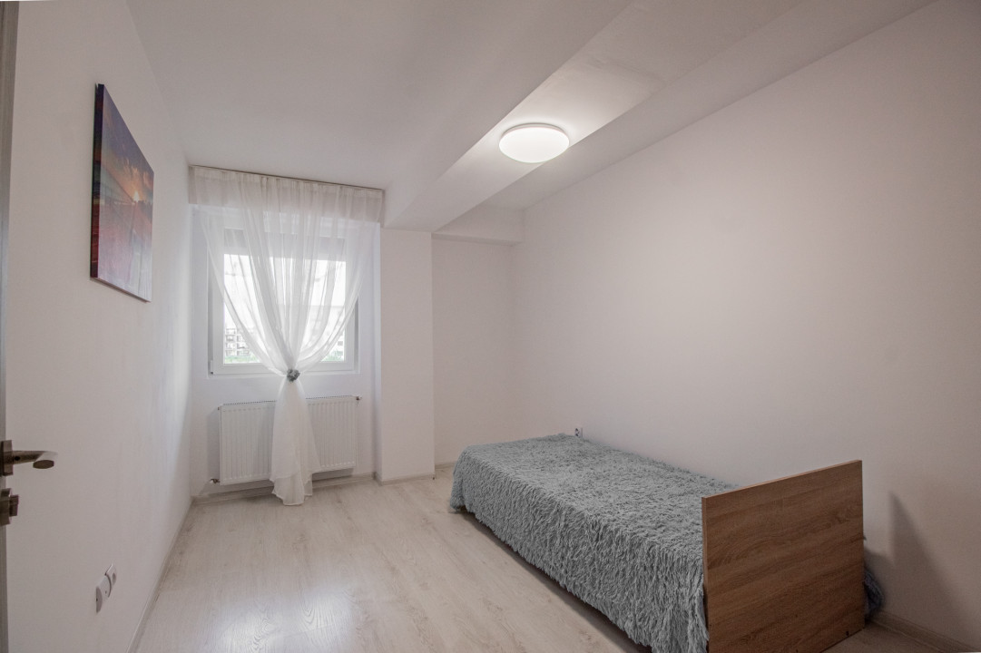 Apartament de inchiriat, 3 camere, zona Coresi,  comision 0 