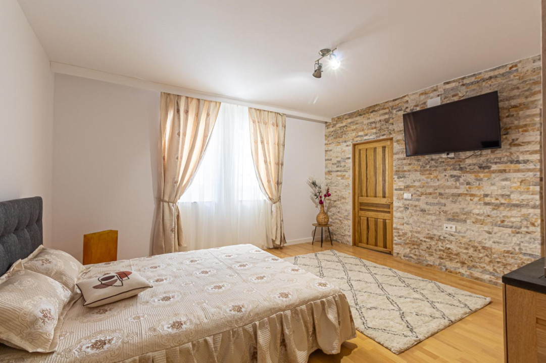 Apartament 3 camere cu gradina generoasa ,Ultracentral