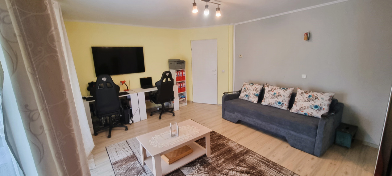 Apartament spațios cu o cameră pe Str. Frunzișului nr. 13