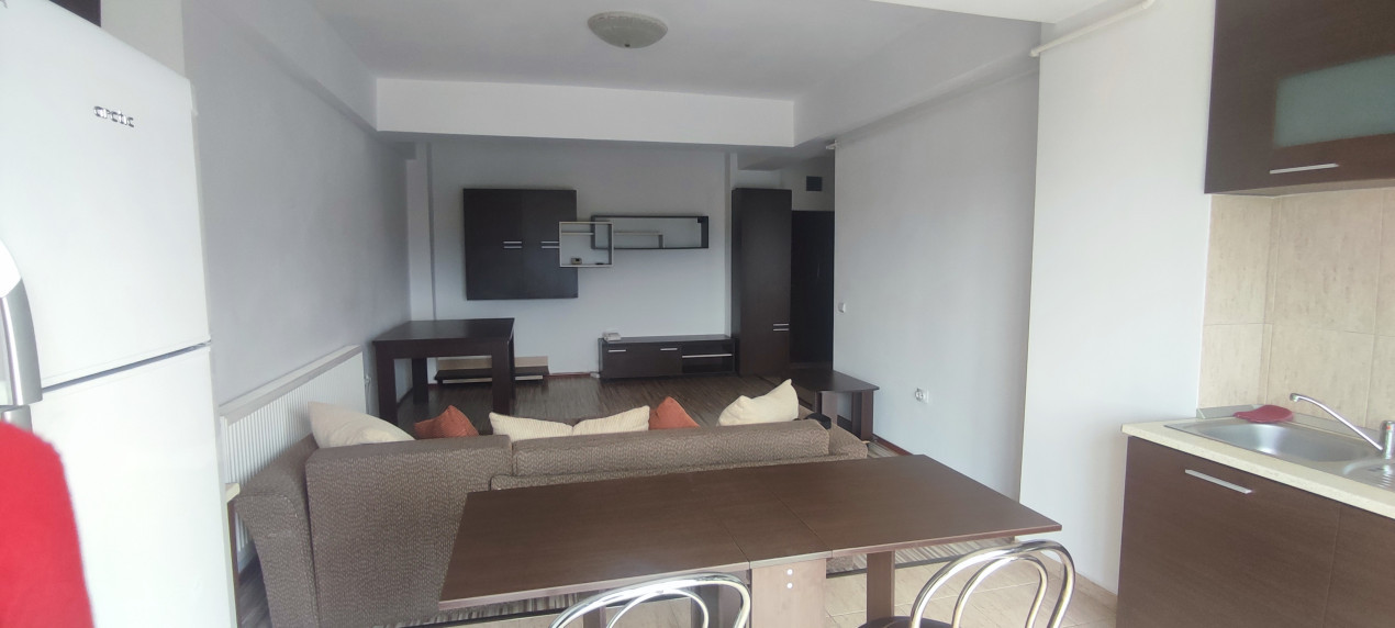 Apartament 2 camere, Ștrand 