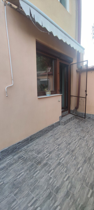 Apartament 3 camere, la casă, Terezian