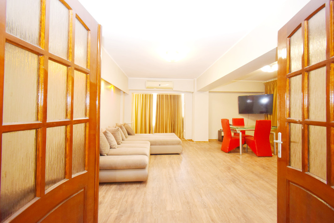 Apartament 3 camere, ultracentral Craiova, Langa Mercur