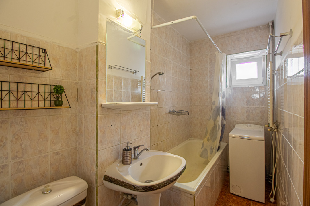 Apartament 4 camere, decomandat, Racadau, Comision 0% OFERTA REZERVATA!!!