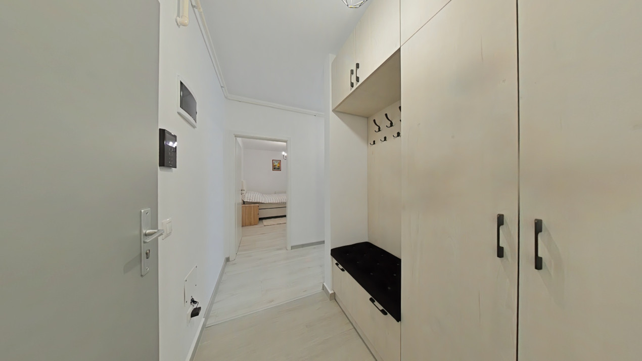 Apartament tip studio, nou, prima inchiriere