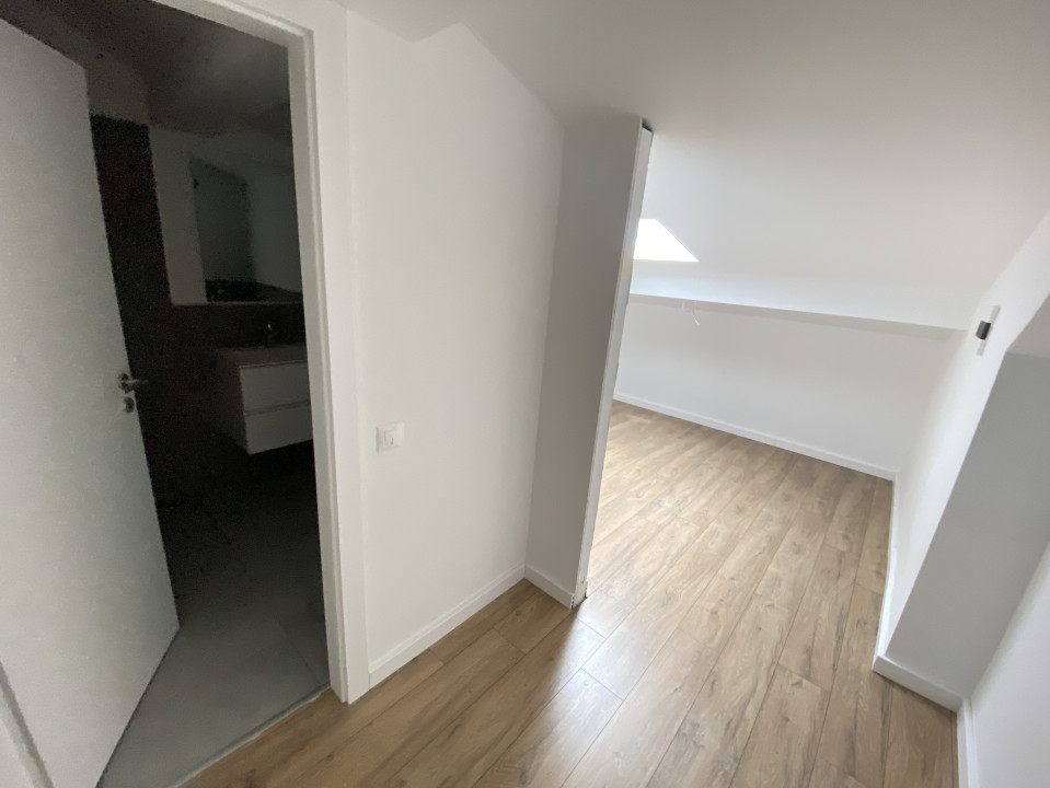 Apartament tip Penthouse- Zona Industrială Vest - Încălzire în pardoseală