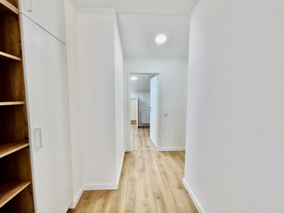 Penthouse 4 camere - mobilat si utilat, intabulat