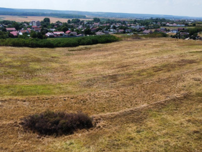 Teren intravilan de vânzare Malu Mare