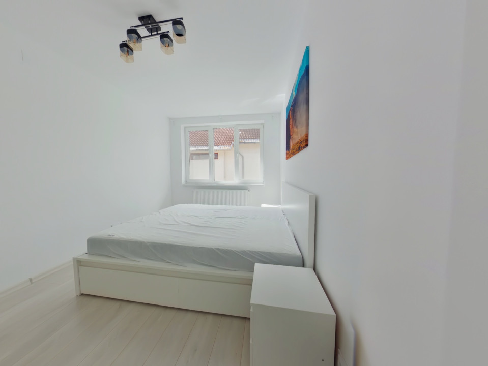 Închiriere apartament cu 2 camere, renovat si spatios- Strada Lungă