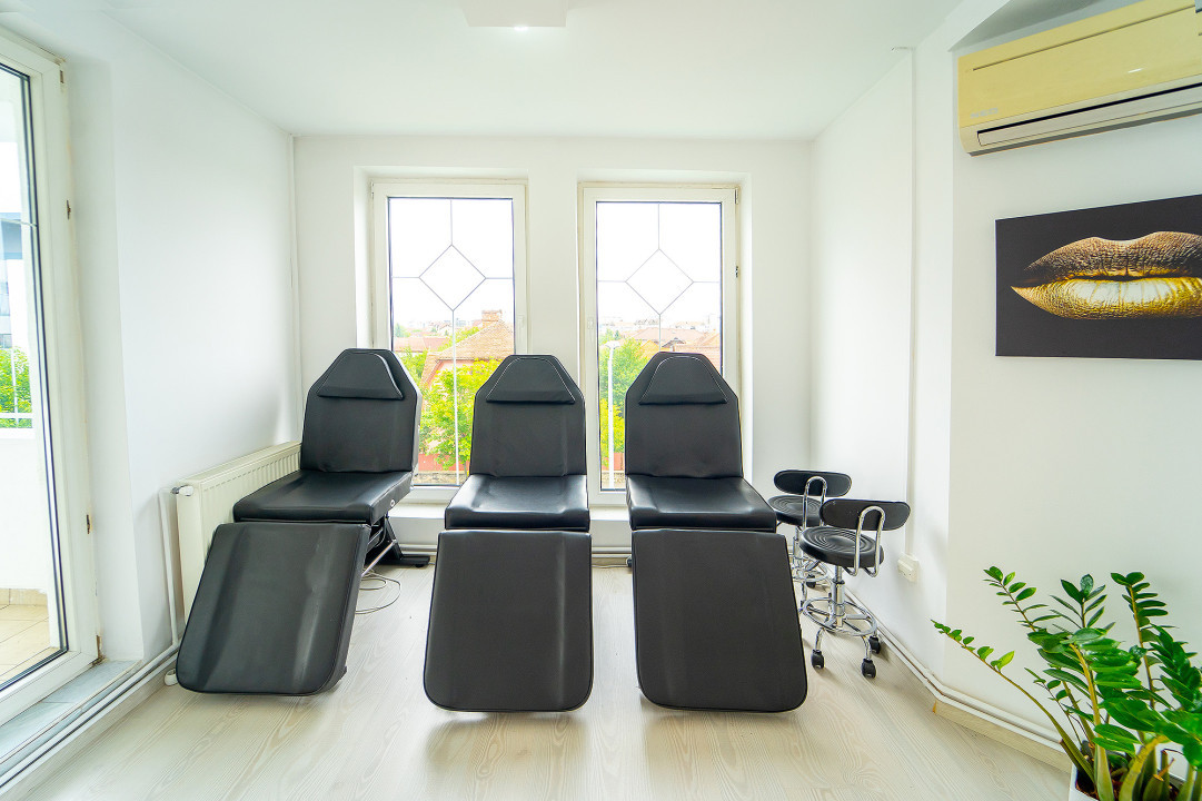 De Închiriat Salon de Înfrumusețare și Remodelare Corporală 