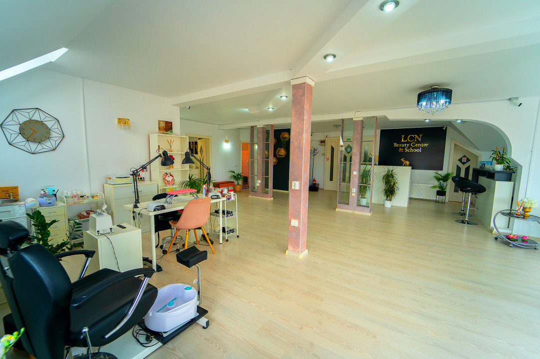 De Închiriat Salon de Înfrumusețare și Remodelare Corporală 