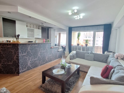 Apartament 2 camere decomandat de închiriat în Turnișor, etaj 2 