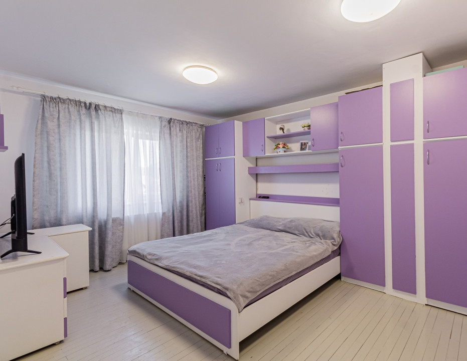 Apartament Elegant cu 3 Camere, Etaj 2/ 4 - Zona Florilor