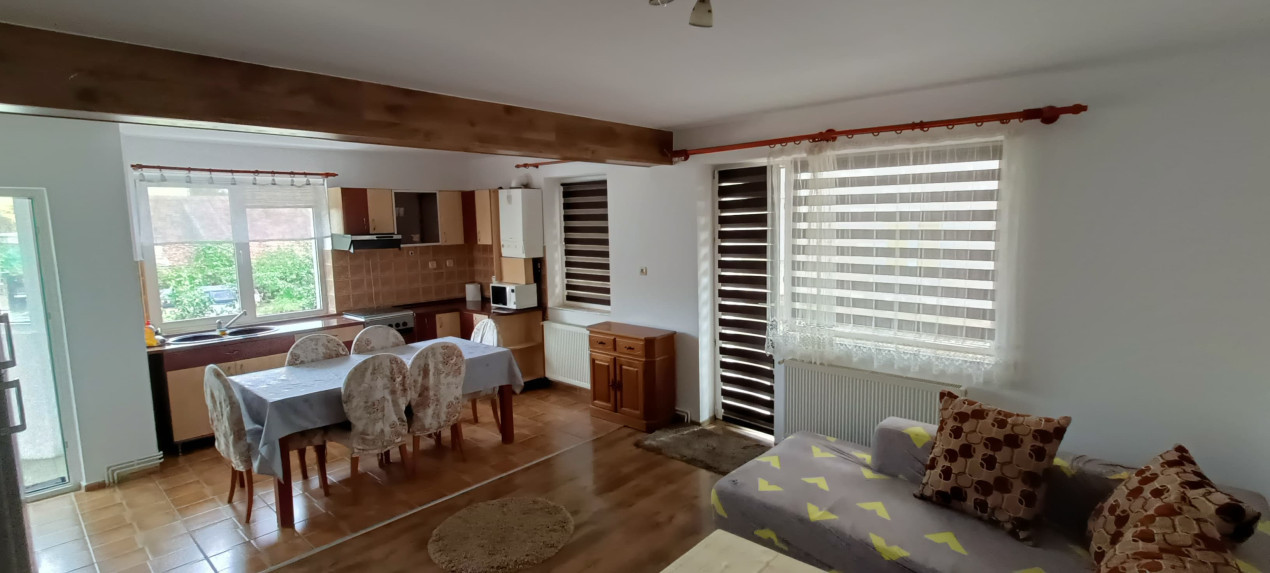 Apartament de inchiriat zona Bieltz