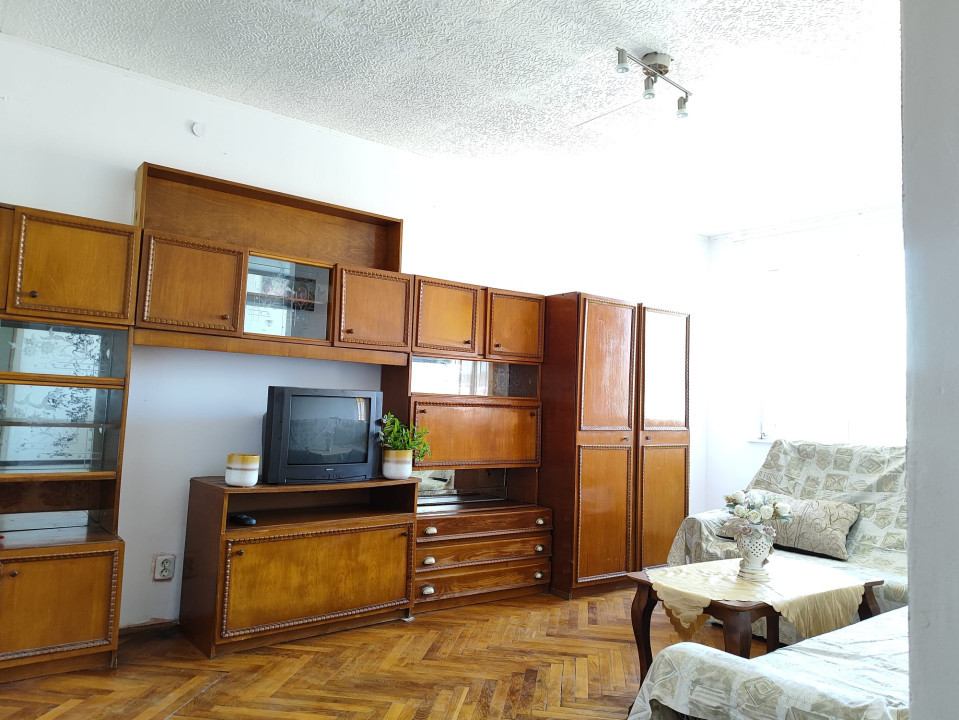 Apartament de vânzare 3 camere, Str. Stejarului, Cisnădie