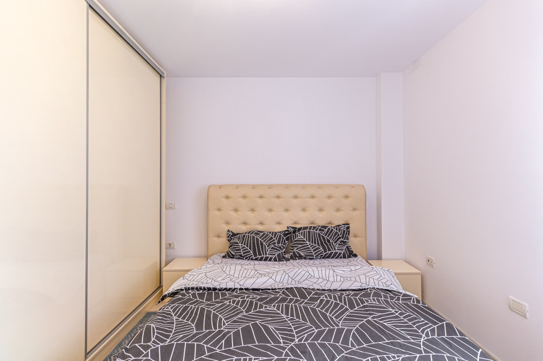 Apartament spatios cu garaj subteran zona Coresi