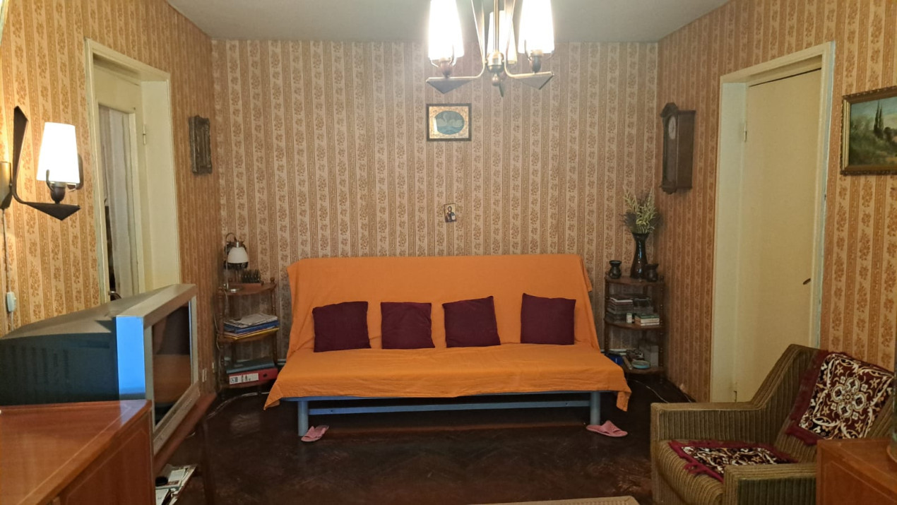 De vânzare apartament 2 camere, semidecomandat, Valea Roșie, Craiova