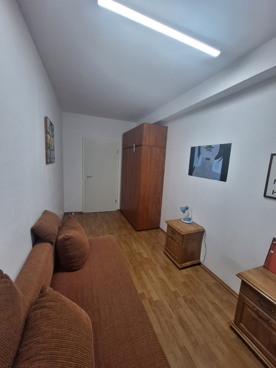 Apartament 3 camere de închiriat în Valea Aurie, Strada Tilișca – Etaj 1