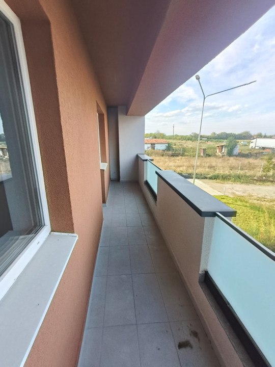 Apartament 3 camere - 2 bai - 2 balcoane 