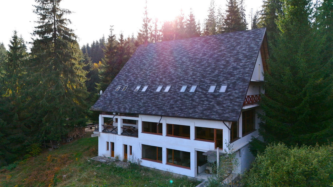 Cabana cu 10 Camere in Valea Putnei, Pojorata, jud. Suceava