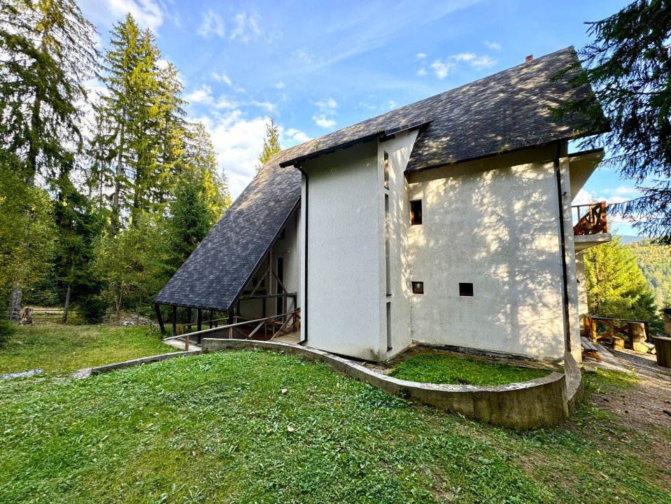 Cabana cu 10 Camere in Valea Putnei, Pojorata, jud. Suceava