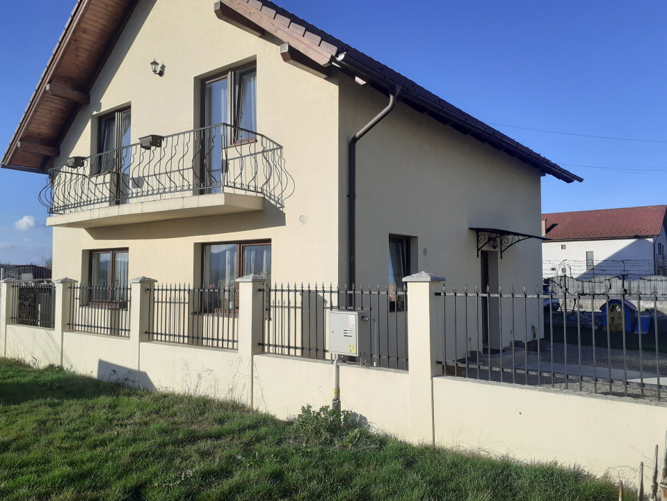 Casa individuala smart priveliste catre munti | Talmaciu | la 10 minute de Sibiu