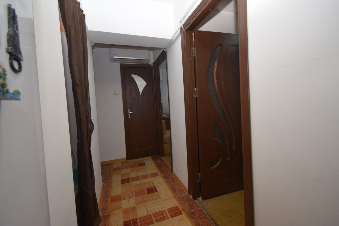 Apartament 4 camere 87.7 mp, Calea Bucuresti, priveliste panoramica