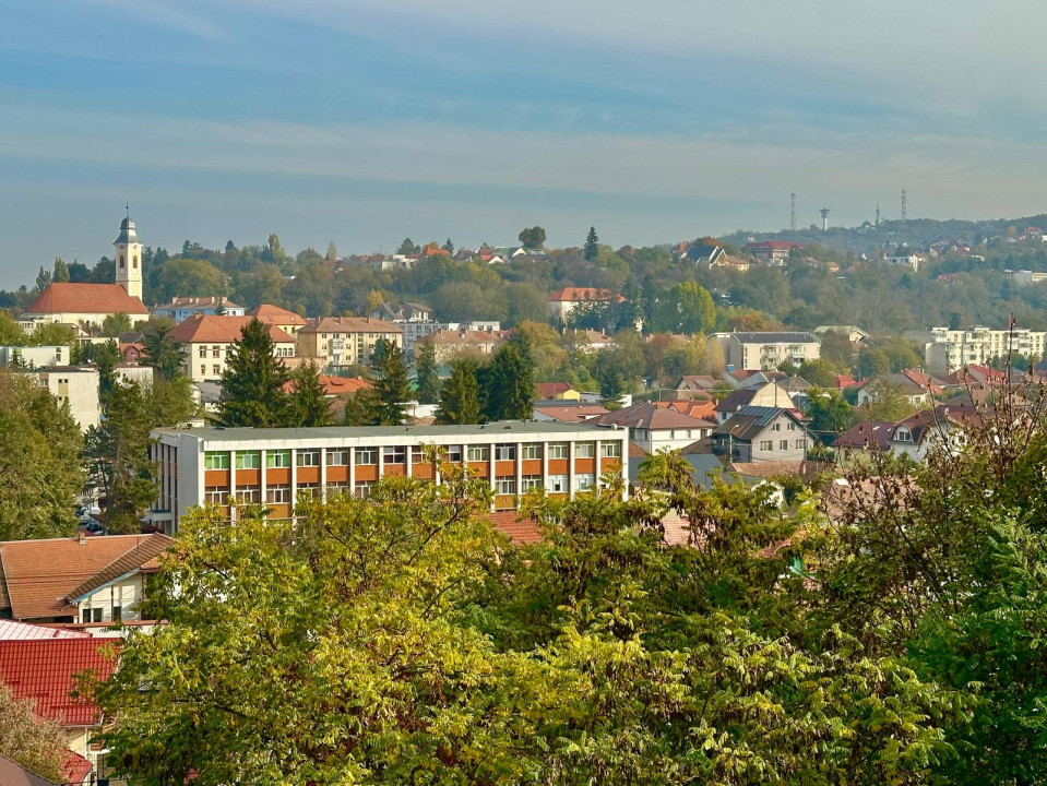 Apartament 3 cam. în Dâmbu, Tg.Mures, asteaptă noii locatari