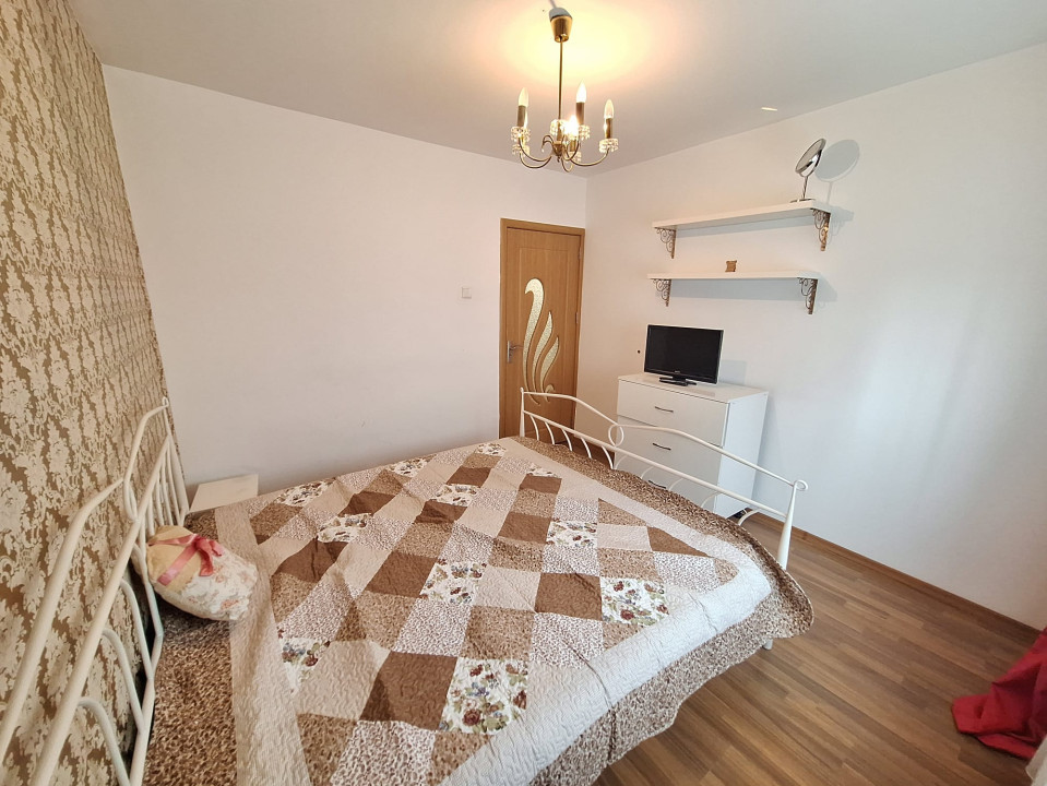 Apartament de Închiriat - 3 Camere, Cartierul Ștrand, Parter - 67 mp