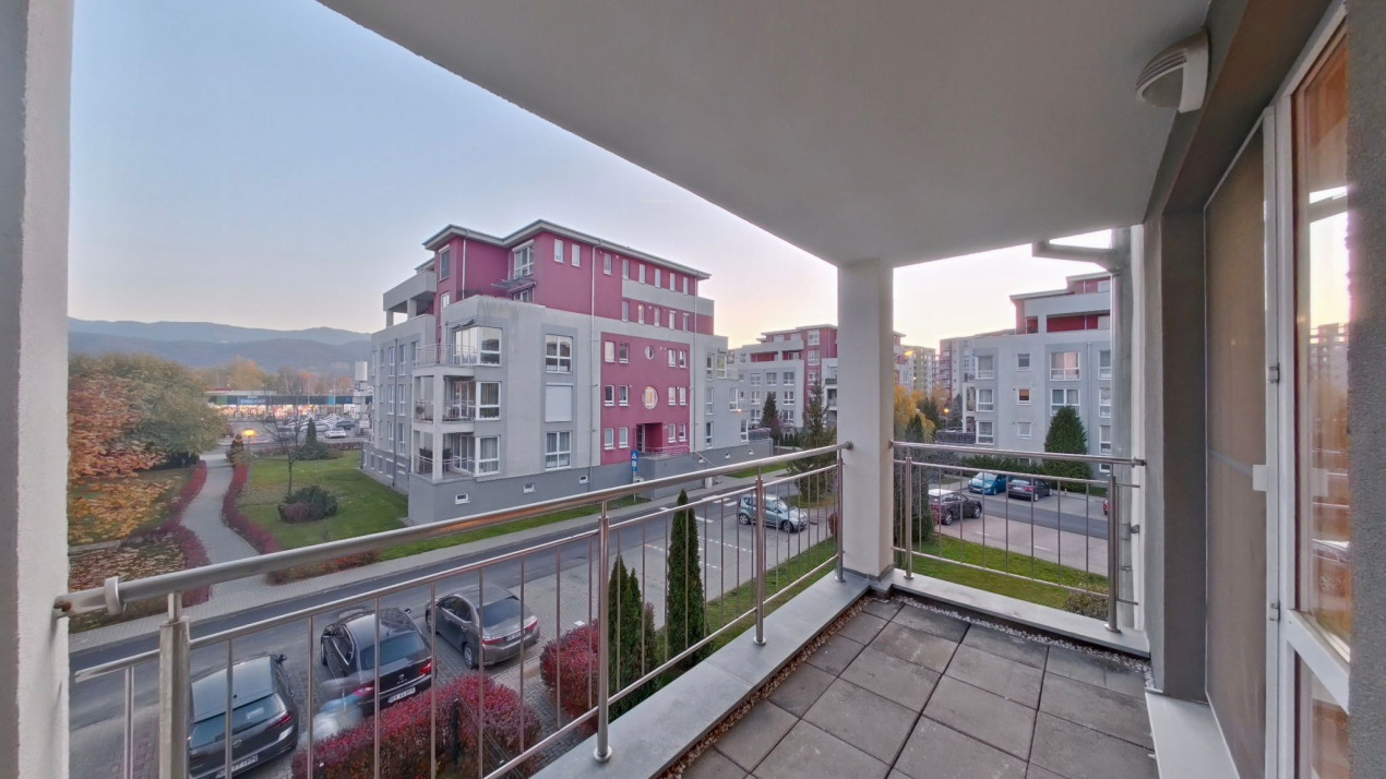 Apartament 3 camere, 83,6 mp utili, cu terasă și vedere panoramică, Avantgarden!