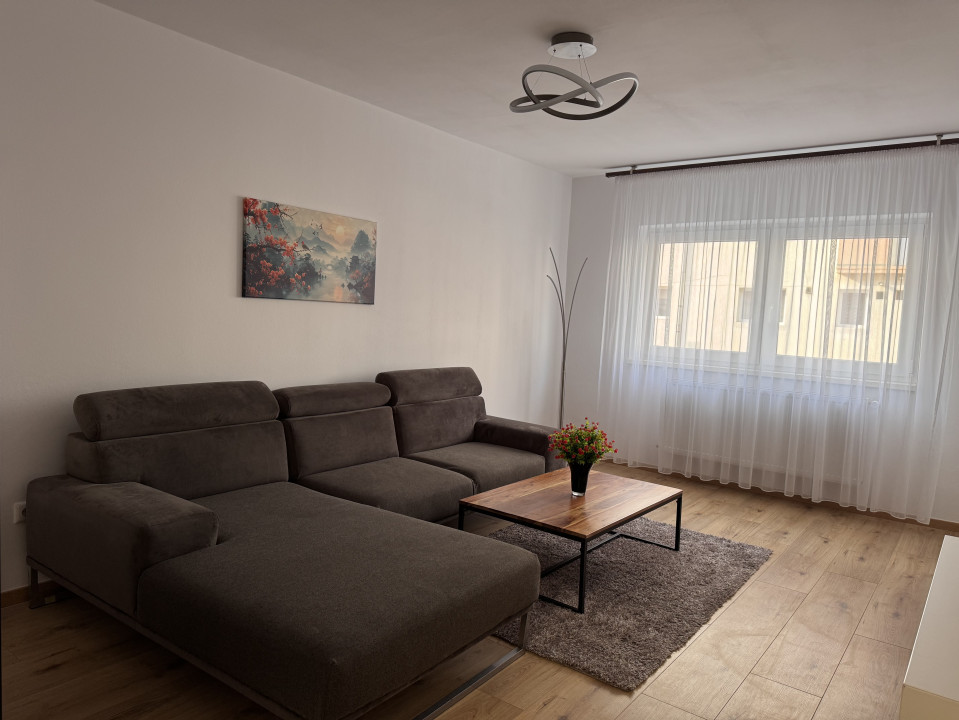 Apartament 2 camere în Ştrand - PRIMA ÎNCHIRIERE