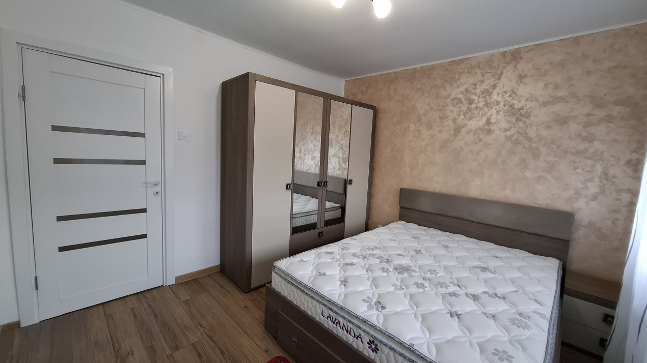 Apartament cu 2 camere, renovat, totul nou, Etaj intermediar