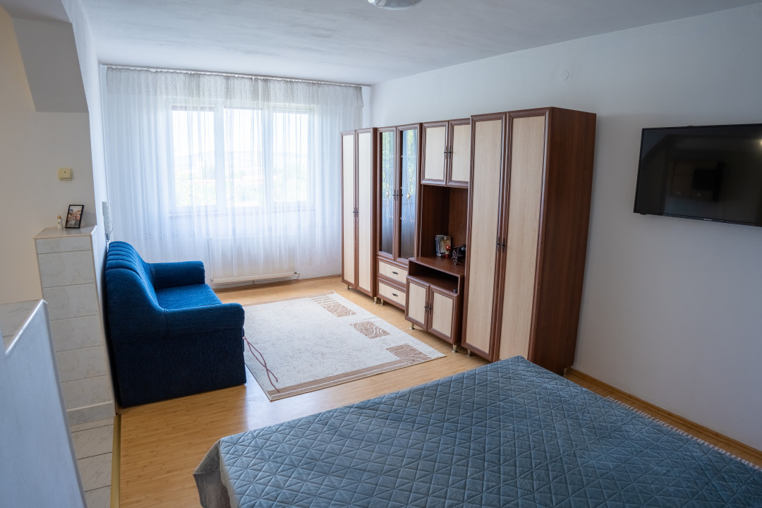 Apartament mai mult decât confortabil  Etaj 3, în Zonă Liniștită 