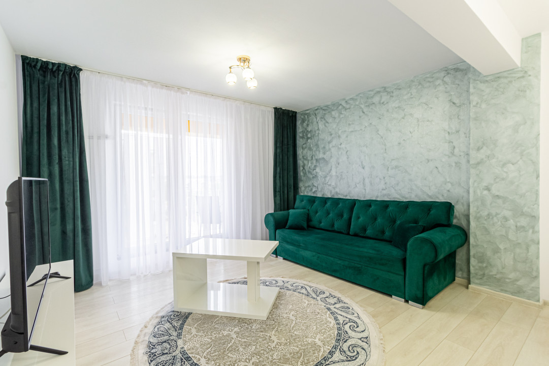 Apartament spatios cu garaj subteran zona Coresi