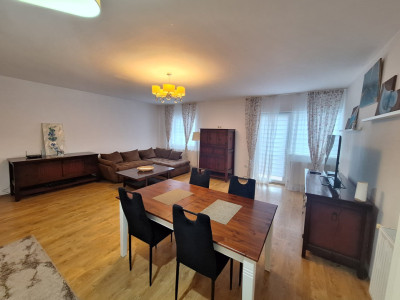 Apartament 3 camere decomandat, balcon și parcare, în Cartierul Arhitecților 