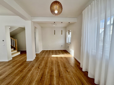 Casa de vanzare in Sibiu, 4 camere - Talmaciu