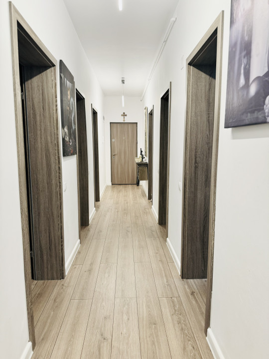 Penthouse modern cu 3 terase superbe si 3 locuri de parcare - Sibiu