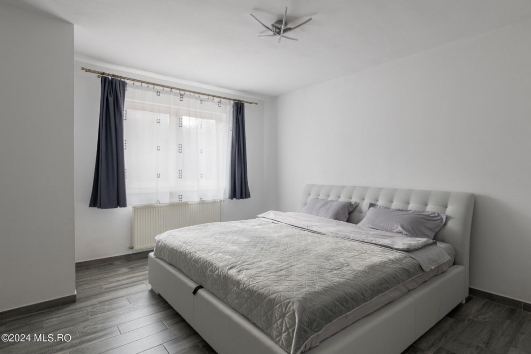 Apartament 3 camere in cartierul Plopilor cu boxa si garaj